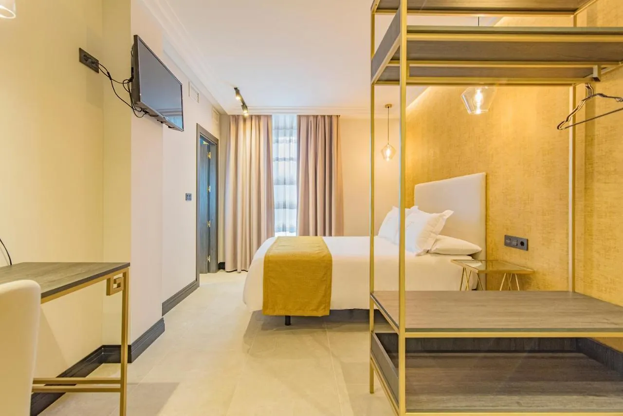 Hotel Vesci Faventia à Huétor-Tájar 3*,