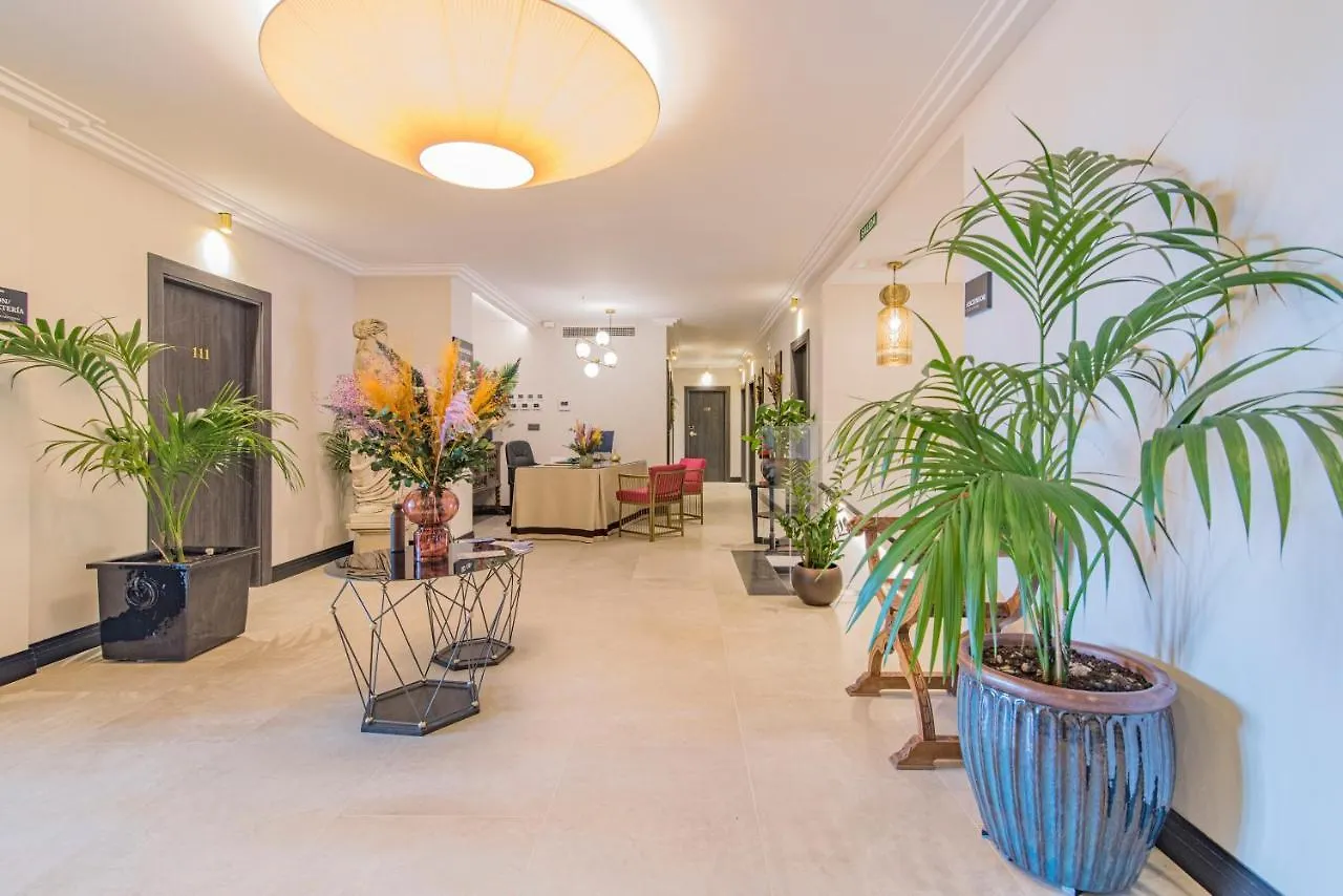 Hotel Vesci Faventia à Huétor-Tájar